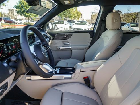 New 2026 Mercedes-Benz GLB 250 image 18