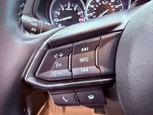 Used 2018 MAZDA CX-5 Touring w/ Preferred Equipment Package image 21