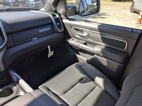 New 2026 RAM 1500 Big Horn AWD/4WD image 17