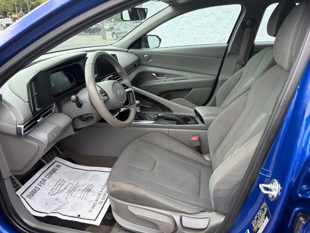 Used 2025 Hyundai Elantra Sport FWD image 13