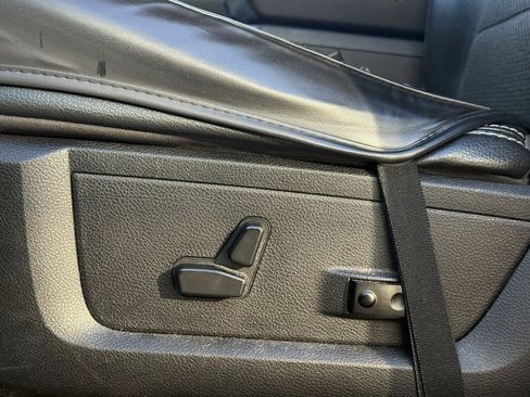 Used 2013 RAM 1500 Sport w/ Sport Premium Group image 12