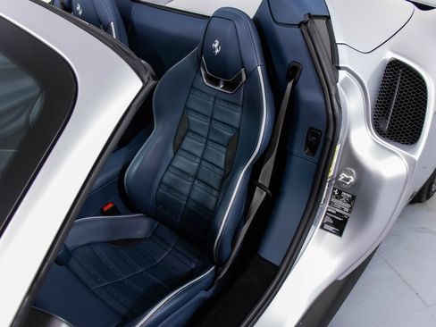 Certified 2025 Ferrari 296 GTS RWD image 44
