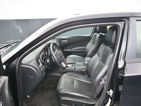 Used 2016 Dodge Charger SXT w/ AWD Plus Group image 10