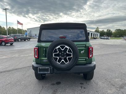 New 2025 Ford Bronco Outer Banks