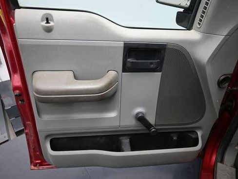 Used 2007 Ford F150 XL image 9