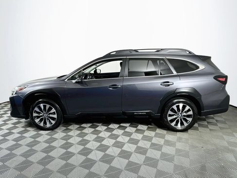 Used 2023 Subaru Outback Limited AWD/4WD image 4