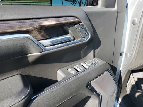 Used 2023 Chevrolet Silverado 1500 RST image 13