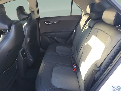 New 2026 Kia Niro EX w/ EX Premium Package image 27