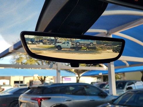 Used 2022 Chevrolet Suburban High Country image 20