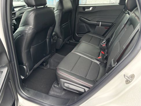 New 2026 Ford Escape ST-Line w/ Tech Pack #1 image 9