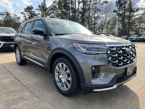 New 2026 Ford Explorer Platinum image 1