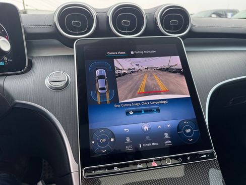 Used 2023 Mercedes-Benz C 300 4MATIC Sedan image 31