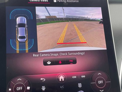 Certified 2025 Mercedes-Benz C 300 Sedan image 18