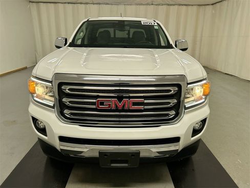 Used 2017 GMC Canyon SLT w/ Driver Alert Package image 3