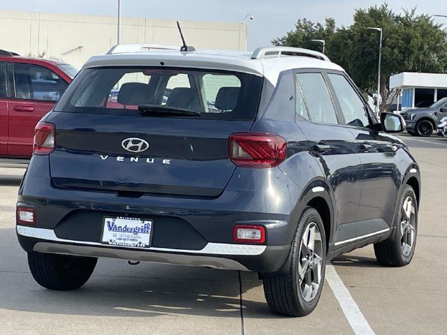 Used 2023 Hyundai Venue Limited w/ Cargo Package FWD image 4