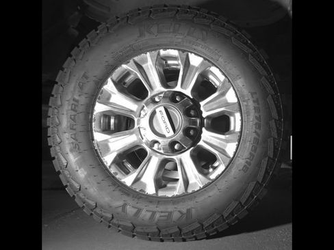 Used 2017 Ford F250 Lariat w/ Lariat Ultimate Package AWD/4WD image 11