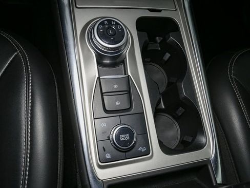 Used 2023 Ford Explorer XLT w/ Equipment Group 202A image 29