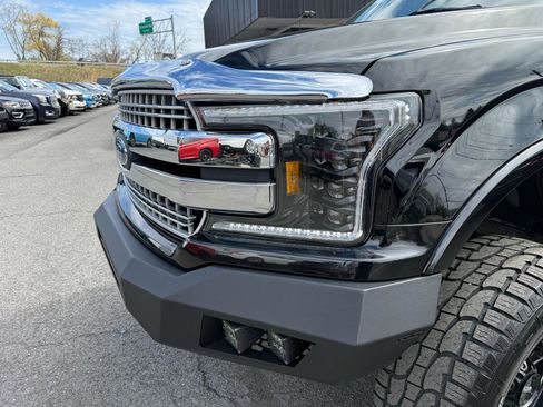 Used 2018 Ford F150 Lariat w/ Equipment Group 502A Luxury AWD/4WD image 22