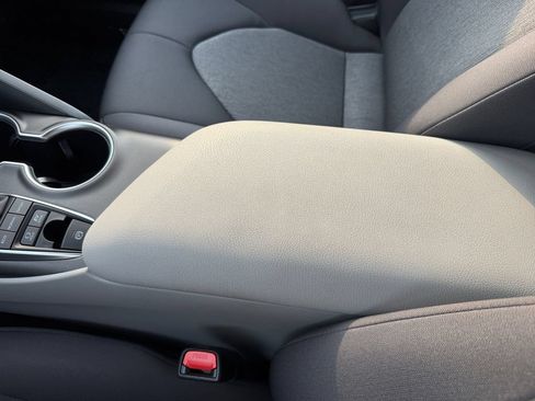Certified 2024 Toyota Camry LE FWD image 27