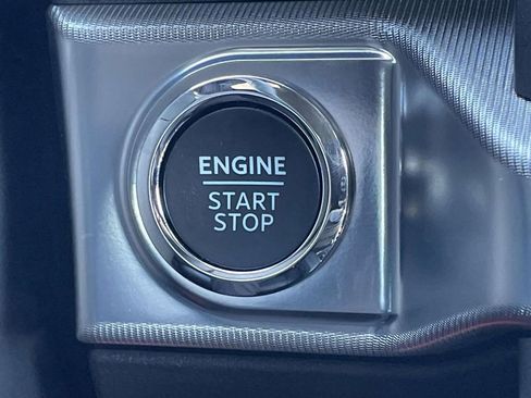 New 2025 Ford F150 Lariat w/ Equipment Group 501A Mid image 5