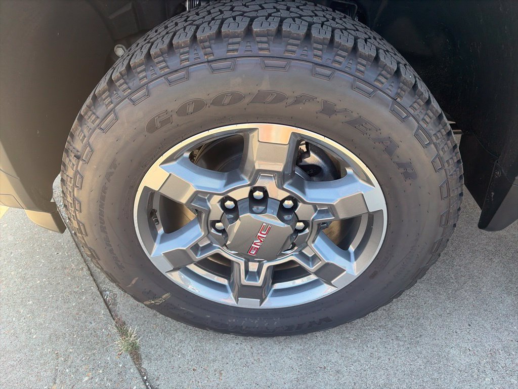 New 2026 GMC Sierra 2500 SLE w/ SLE Convenience Package AWD/4WD image 10