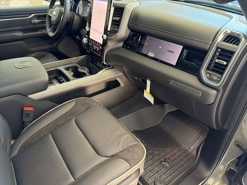 New 2026 RAM 1500 Laramie w/ Night Edition image 31