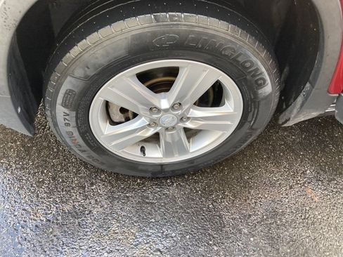 Used 2018 Chevrolet Trax LT w/ LT Convenience Package image 31