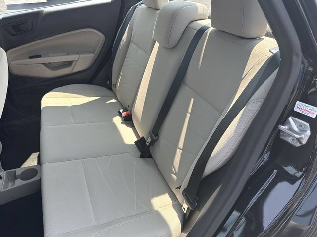 Used 2017 Ford Fiesta SE FWD image 23