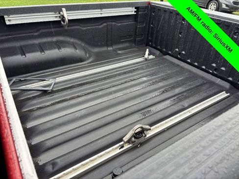 Used 2019 Nissan Frontier SL image 30