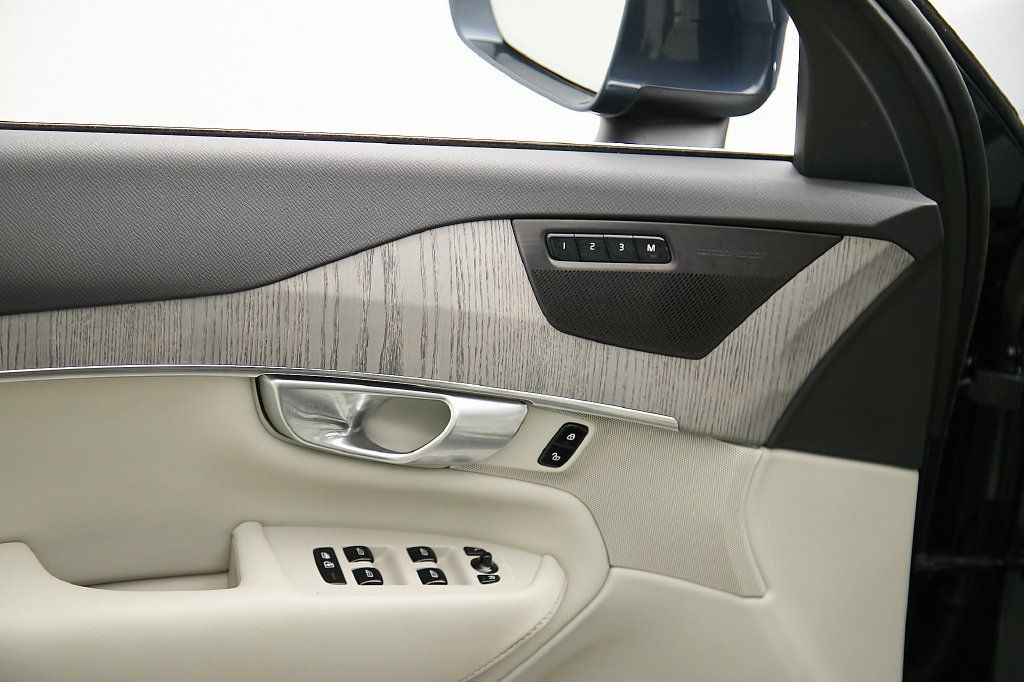 Certified 2024 Volvo XC90 T8 Plus w/ Protection Package Premier AWD/4WD image 11