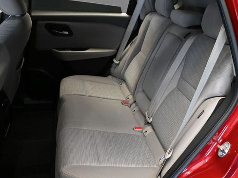 Used 2021 Nissan Rogue SV FWD image 18