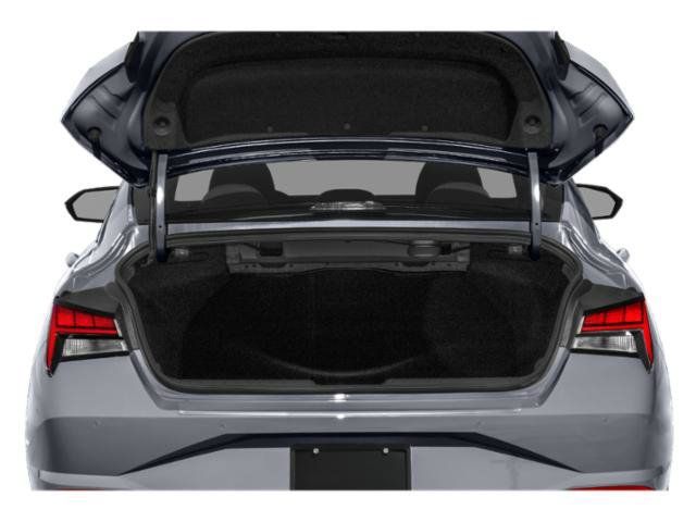 Certified 2023 Hyundai Elantra Limited w/ Preferred Accessory Package FWD image 14