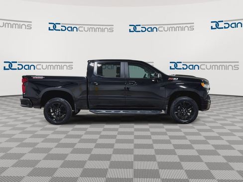 Used 2022 Chevrolet Silverado 1500 LT Trail Boss w/ LT Trail Boss Premium Package image 9