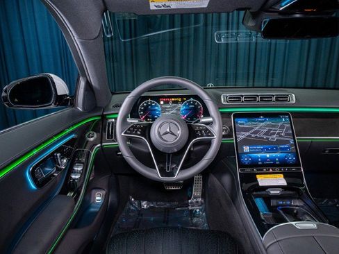 New 2026 Mercedes-Benz S 500 4MATIC image 14
