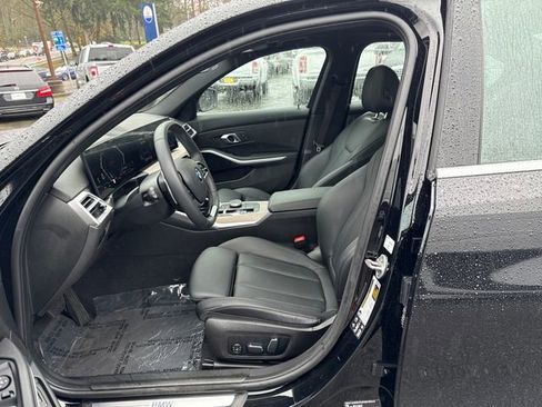 Used 2025 BMW 330i xDrive Sedan image 16