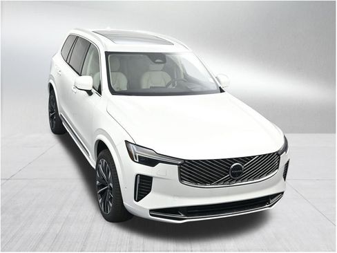 New 2026 Volvo XC90 T8 Ultra w/ Protection Package Premier AWD/4WD image 19
