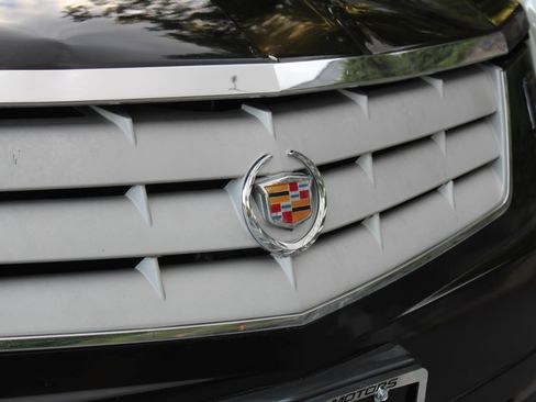 Used 2007 Cadillac SRX w/ Theater Package image 38