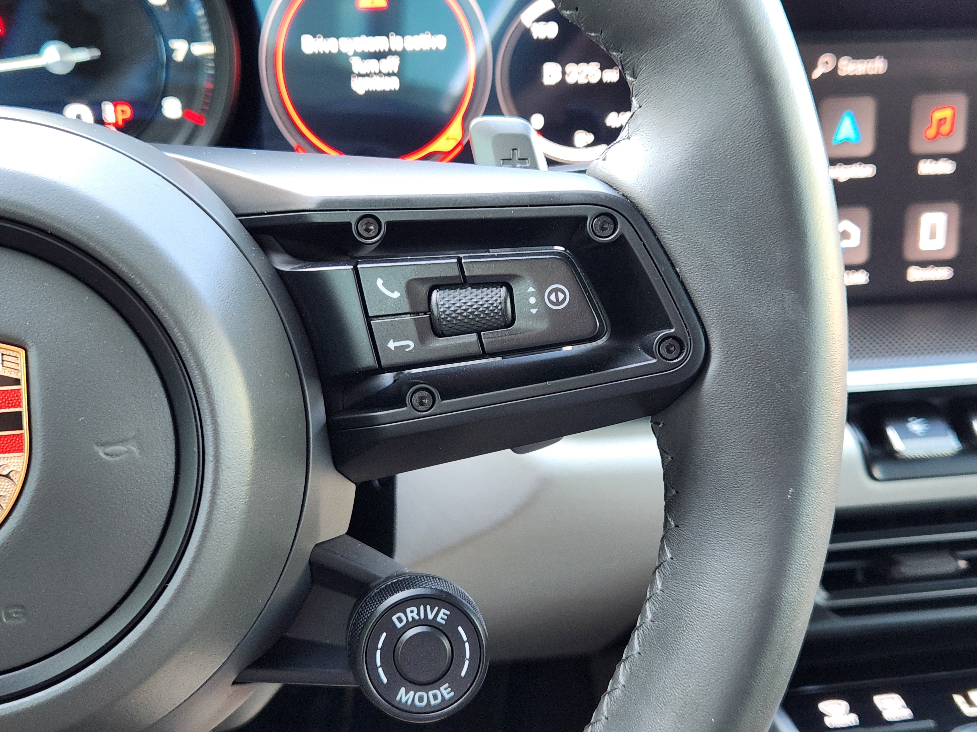 Certified 2024 Porsche 911 Carrera RWD image 29