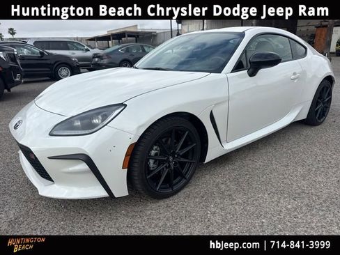 Used 2024 Toyota GR86 Premium image 1