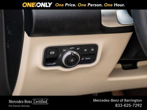 Certified 2023 Mercedes-Benz GLB 250 4MATIC image 21