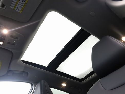 Certified 2025 Nissan Murano SL w/ Cargo Package image 24