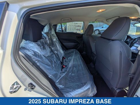 Certified 2025 Subaru Impreza 2.0i image 32