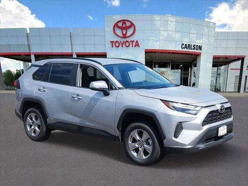 Certified 2025 Toyota RAV4 XLE AWD/4WD image 2