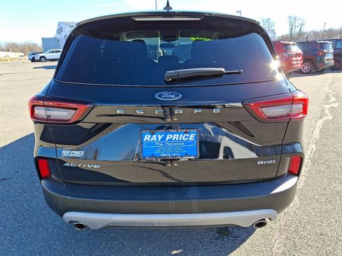Certified 2024 Ford Escape Active image 5