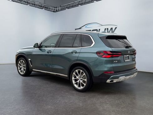 New 2026 BMW X5 xDrive40i w/ Climate Comfort Package image 5