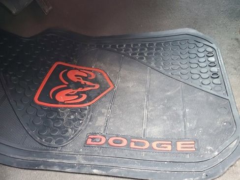 Used 2008 Dodge Ram 1500 Truck ST image 14