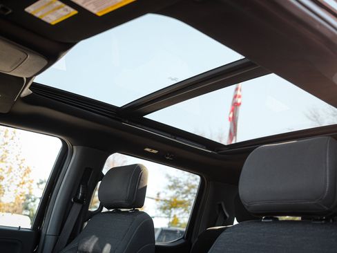 Used 2021 Ford F150 XLT w/ Equipment Group 302A High image 26