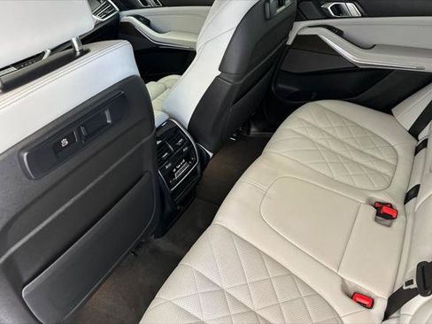 Used 2023 BMW X5 xDrive45e w/ Climate Comfort Package image 11
