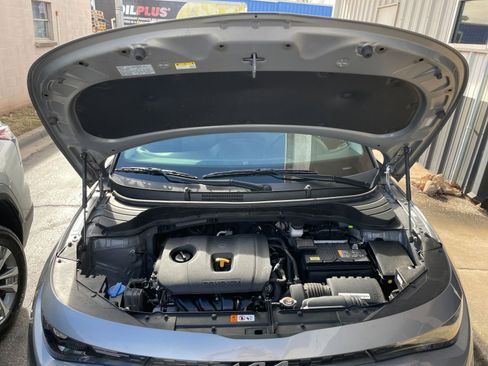 Used 2025 Kia Soul LX w/ LX Technology Package image 30