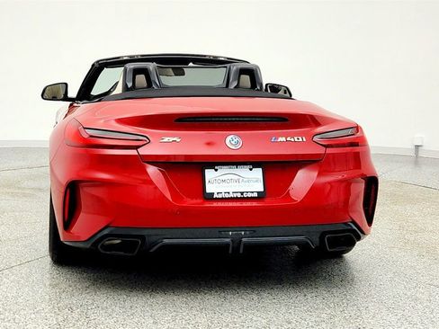 Used 2022 BMW Z4 M40i w/ Premium Package image 6